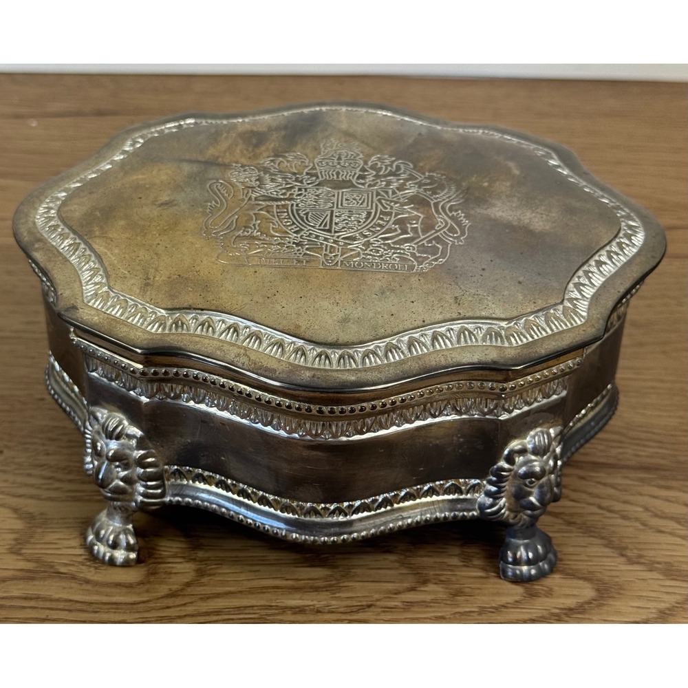 Vtg International Silver Co Jewelry Box 1991 Silver Silverplated Lion Feet Crest
